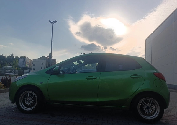Mazda 2 cena 17500 przebieg: 162000, rok produkcji 2008 z Pruszków małe 16